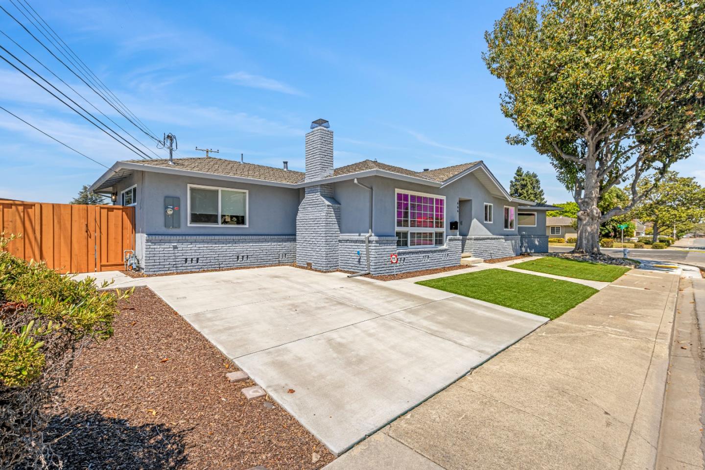 Detail Gallery Image 45 of 52 For 666 Fairlane Ave, Santa Clara,  CA 95051 - 3 Beds | 2 Baths