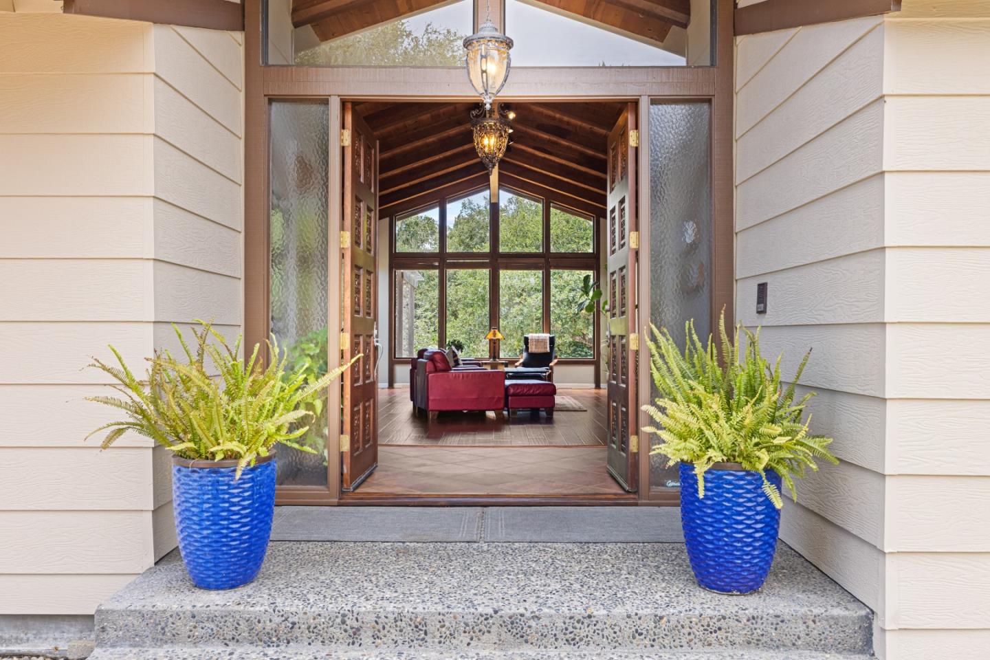 Detail Gallery Image 2 of 56 For 128 Hammond Rd, Monterey,  CA 93940 - 4 Beds | 3/1 Baths