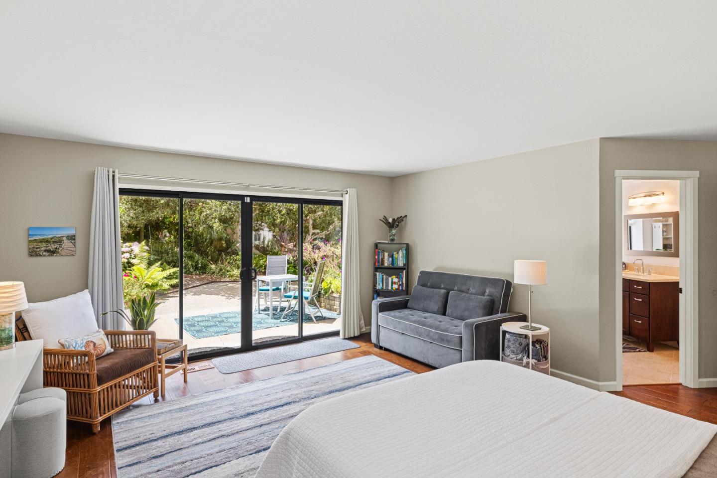Detail Gallery Image 28 of 56 For 128 Hammond Rd, Monterey,  CA 93940 - 4 Beds | 3/1 Baths