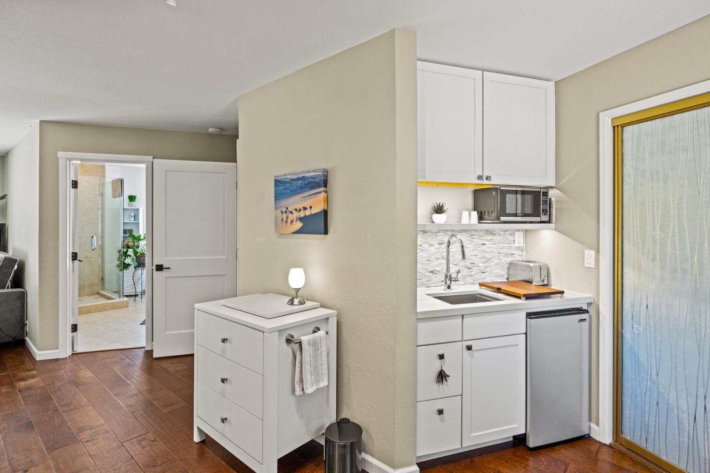 Detail Gallery Image 31 of 56 For 128 Hammond Rd, Monterey,  CA 93940 - 4 Beds | 3/1 Baths