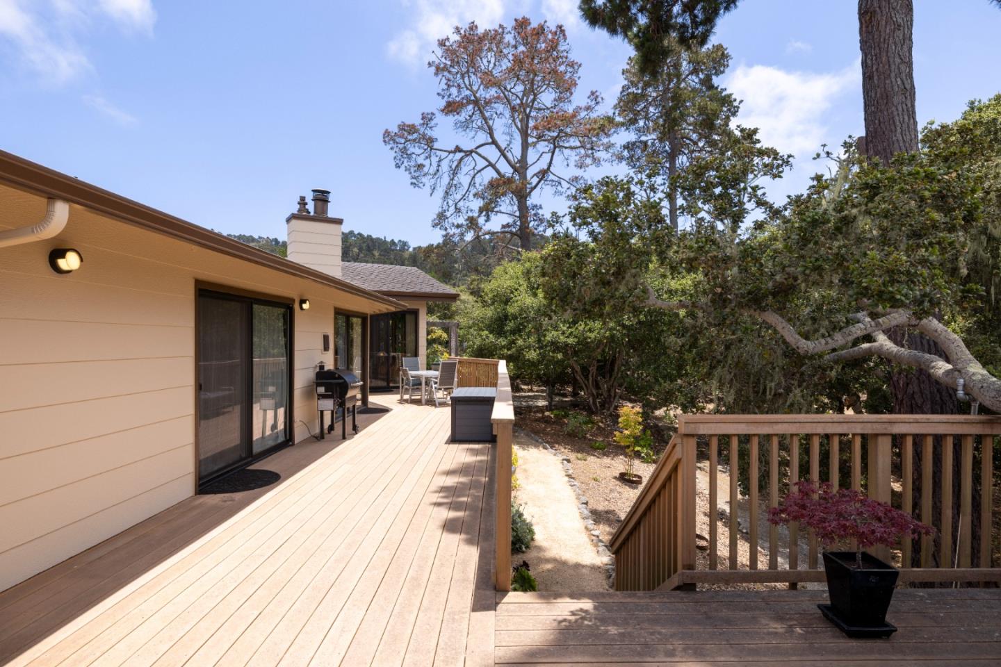 Detail Gallery Image 50 of 56 For 128 Hammond Rd, Monterey,  CA 93940 - 4 Beds | 3/1 Baths