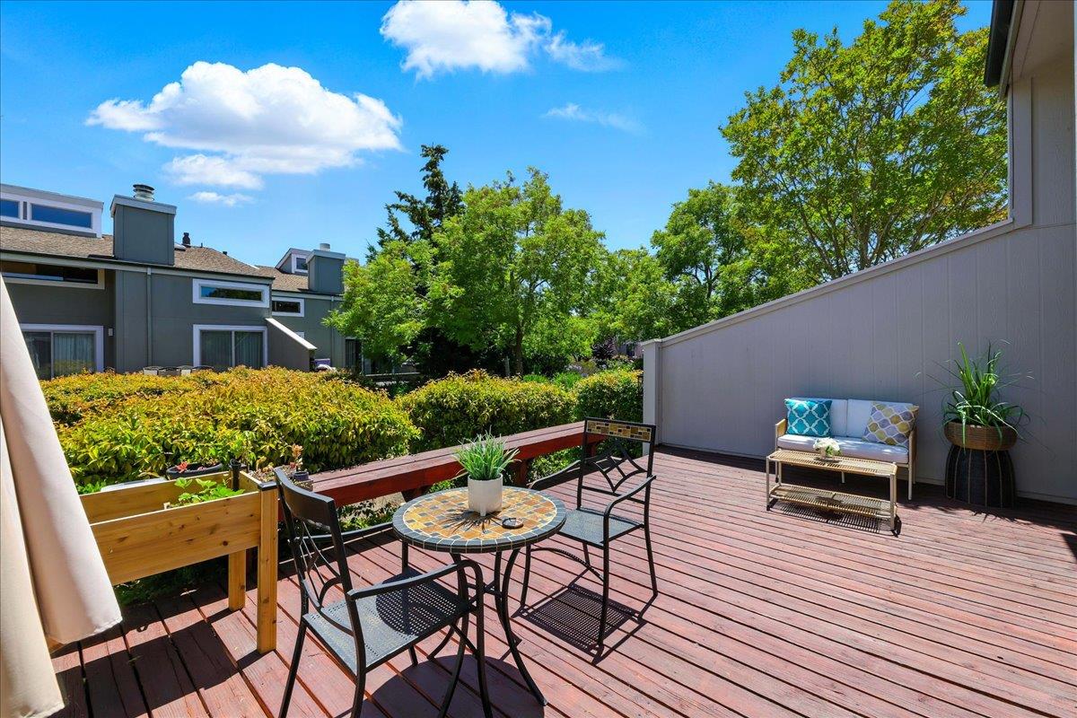 Detail Gallery Image 41 of 49 For 3383 Los Prados St, San Mateo,  CA 94403 - 2 Beds | 2 Baths