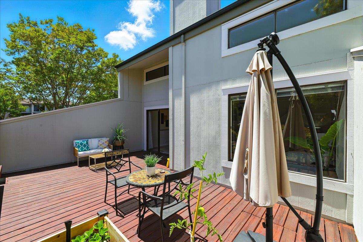 Detail Gallery Image 43 of 49 For 3383 Los Prados St, San Mateo,  CA 94403 - 2 Beds | 2 Baths