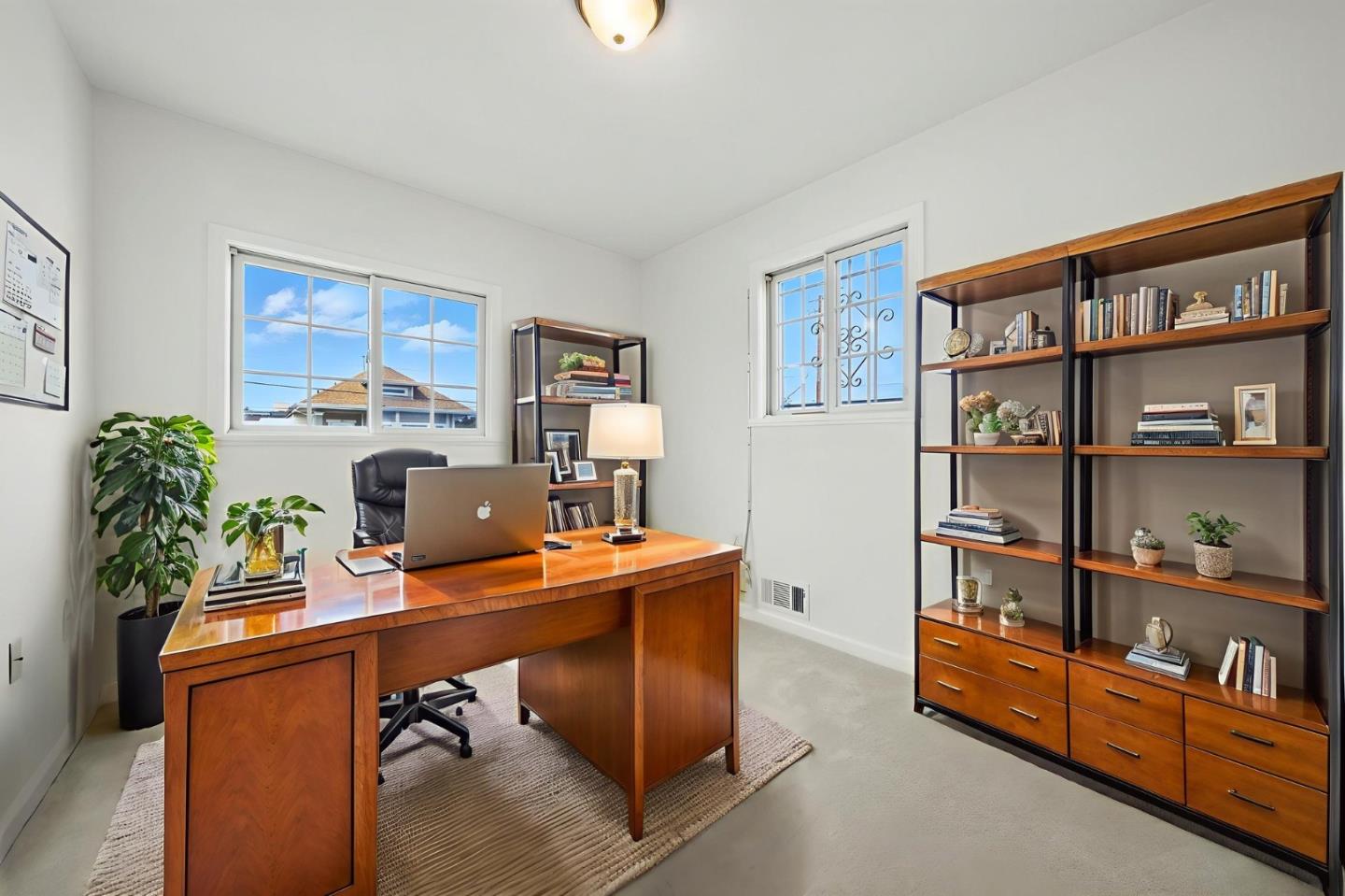 Detail Gallery Image 12 of 31 For 2930 Magnolia St, Emeryville,  CA 94608 - 1 Beds | 1/1 Baths