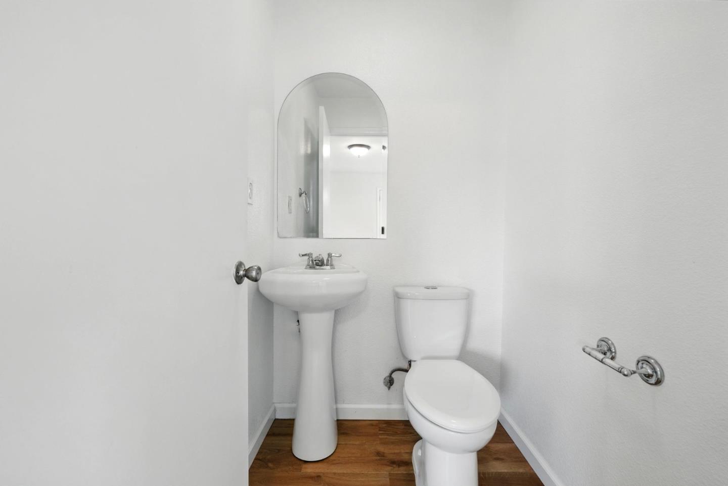 Detail Gallery Image 18 of 31 For 2930 Magnolia St, Emeryville,  CA 94608 - 1 Beds | 1/1 Baths