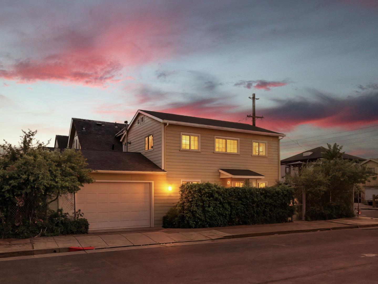 Detail Gallery Image 2 of 31 For 2930 Magnolia St, Emeryville,  CA 94608 - 1 Beds | 1/1 Baths