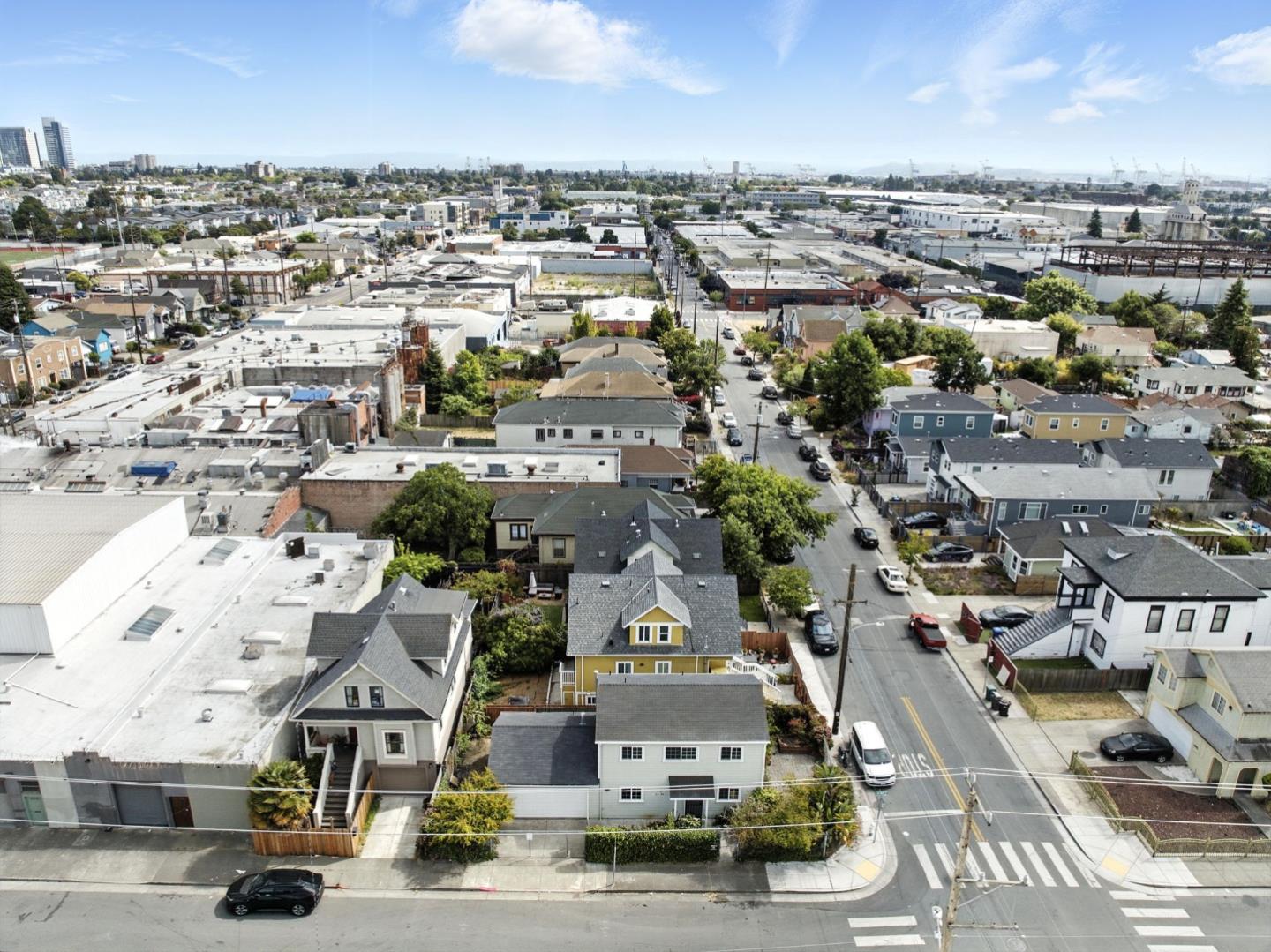 Detail Gallery Image 26 of 31 For 2930 Magnolia St, Emeryville,  CA 94608 - 1 Beds | 1/1 Baths