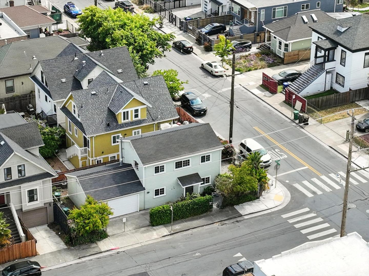 Detail Gallery Image 28 of 31 For 2930 Magnolia St, Emeryville,  CA 94608 - 1 Beds | 1/1 Baths