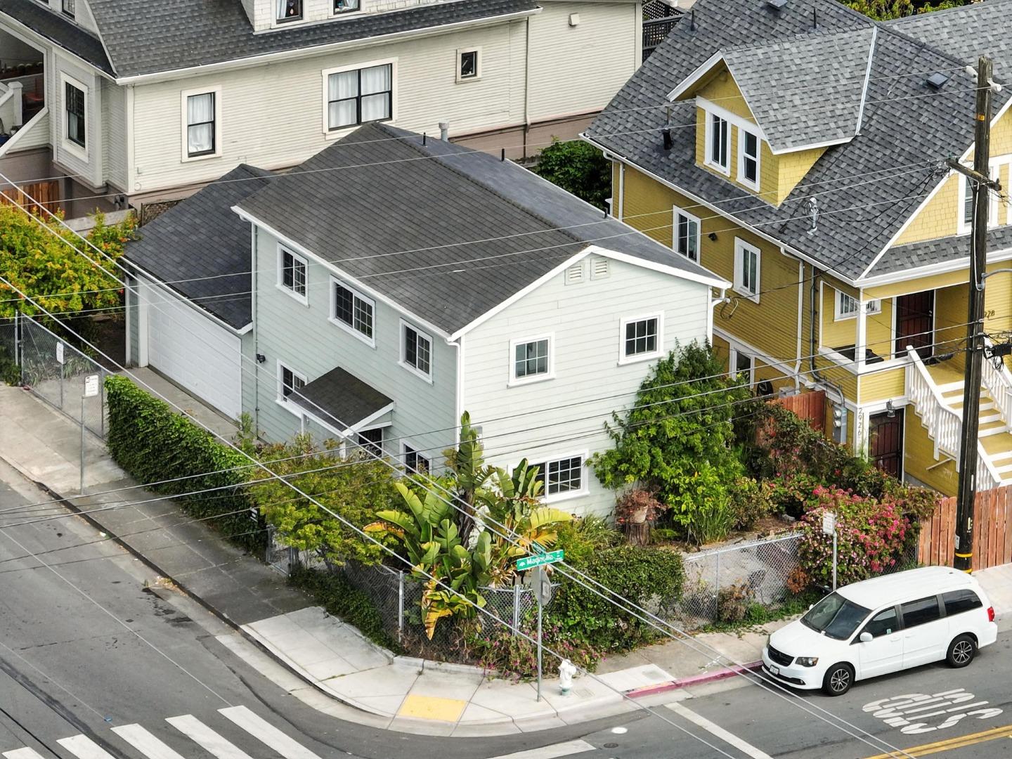 Detail Gallery Image 29 of 31 For 2930 Magnolia St, Emeryville,  CA 94608 - 1 Beds | 1/1 Baths