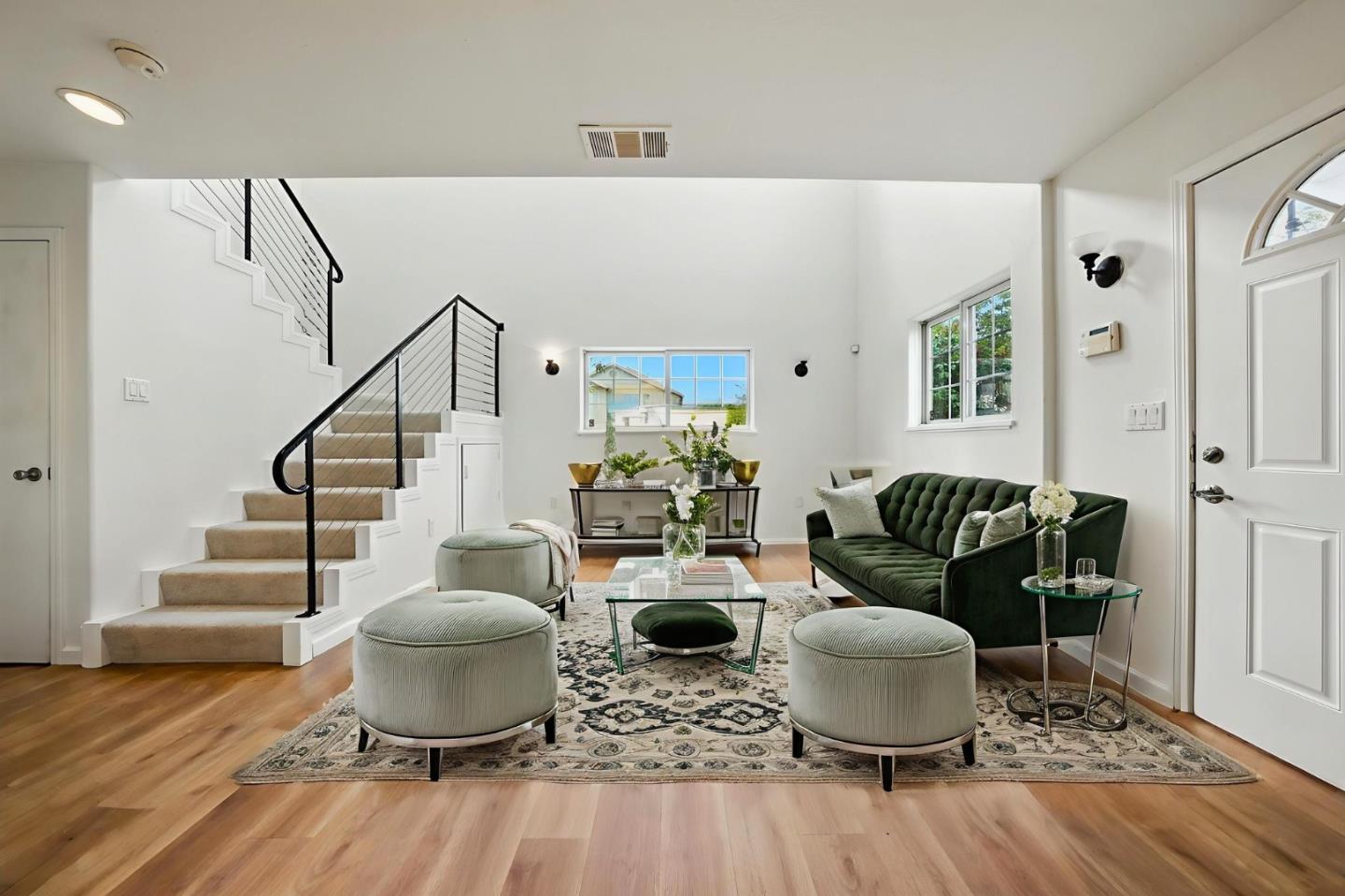 Detail Gallery Image 5 of 31 For 2930 Magnolia St, Emeryville,  CA 94608 - 1 Beds | 1/1 Baths