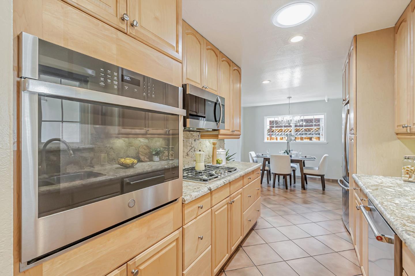 Detail Gallery Image 10 of 19 For 5284 Herbert Dr, San Jose,  CA 95124 - 3 Beds | 2 Baths
