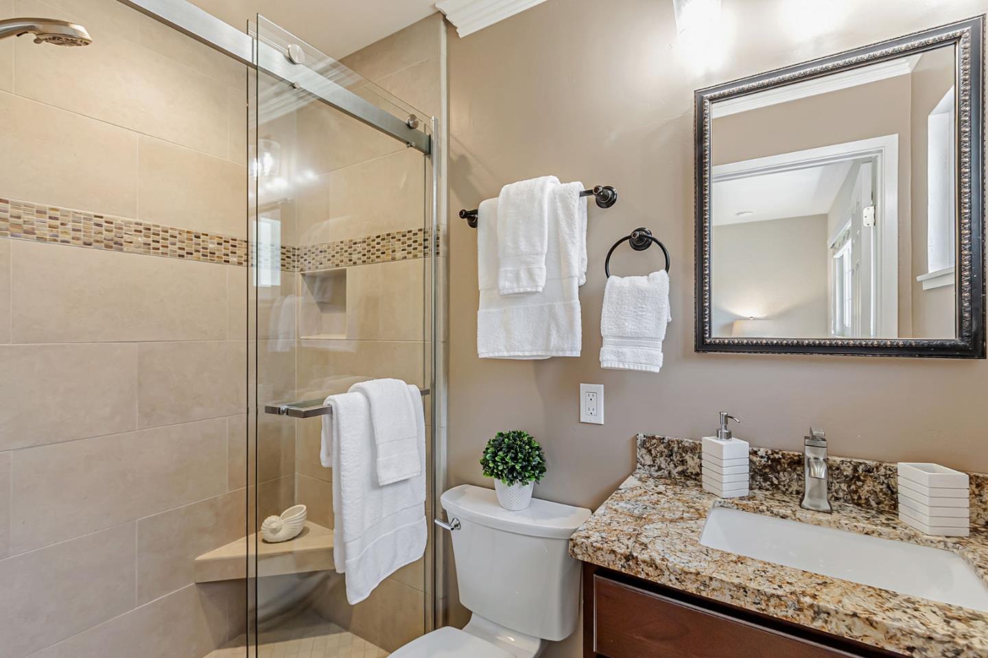 Detail Gallery Image 14 of 19 For 5284 Herbert Dr, San Jose,  CA 95124 - 3 Beds | 2 Baths