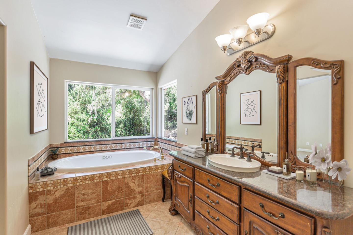 Detail Gallery Image 29 of 48 For 60 Toyon Way, Carmel Valley,  CA 93924 - 3 Beds | 3 Baths