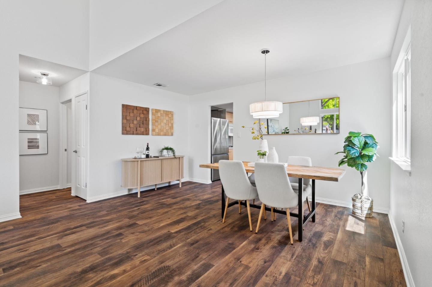 Detail Gallery Image 10 of 48 For 1036 Cumberland Pl, San Jose,  CA 95125 - 2 Beds | 2 Baths