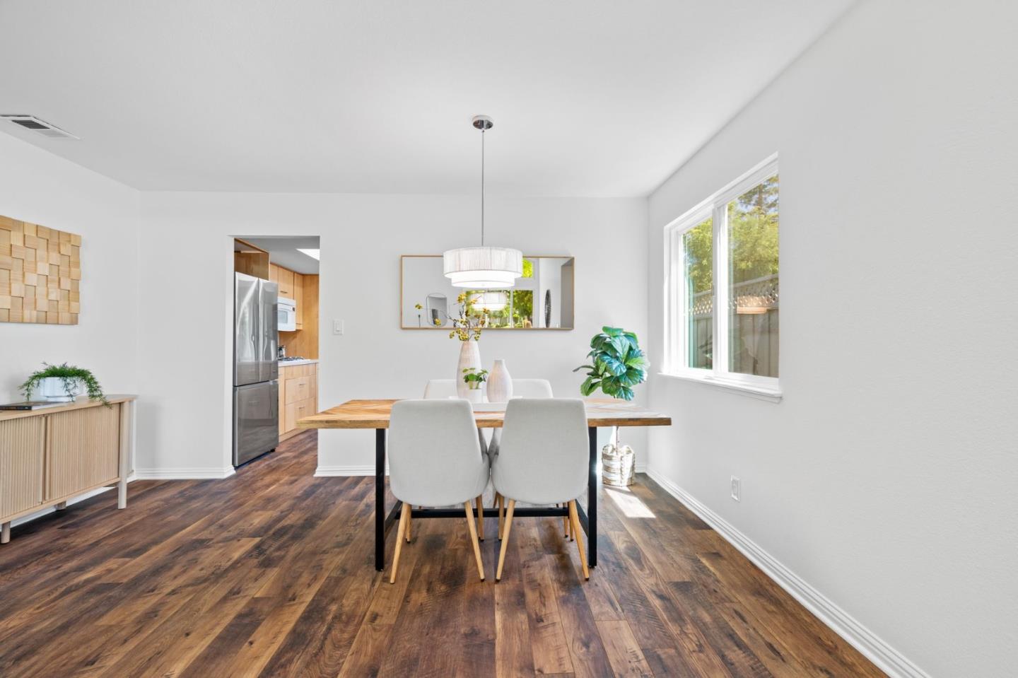 Detail Gallery Image 11 of 48 For 1036 Cumberland Pl, San Jose,  CA 95125 - 2 Beds | 2 Baths