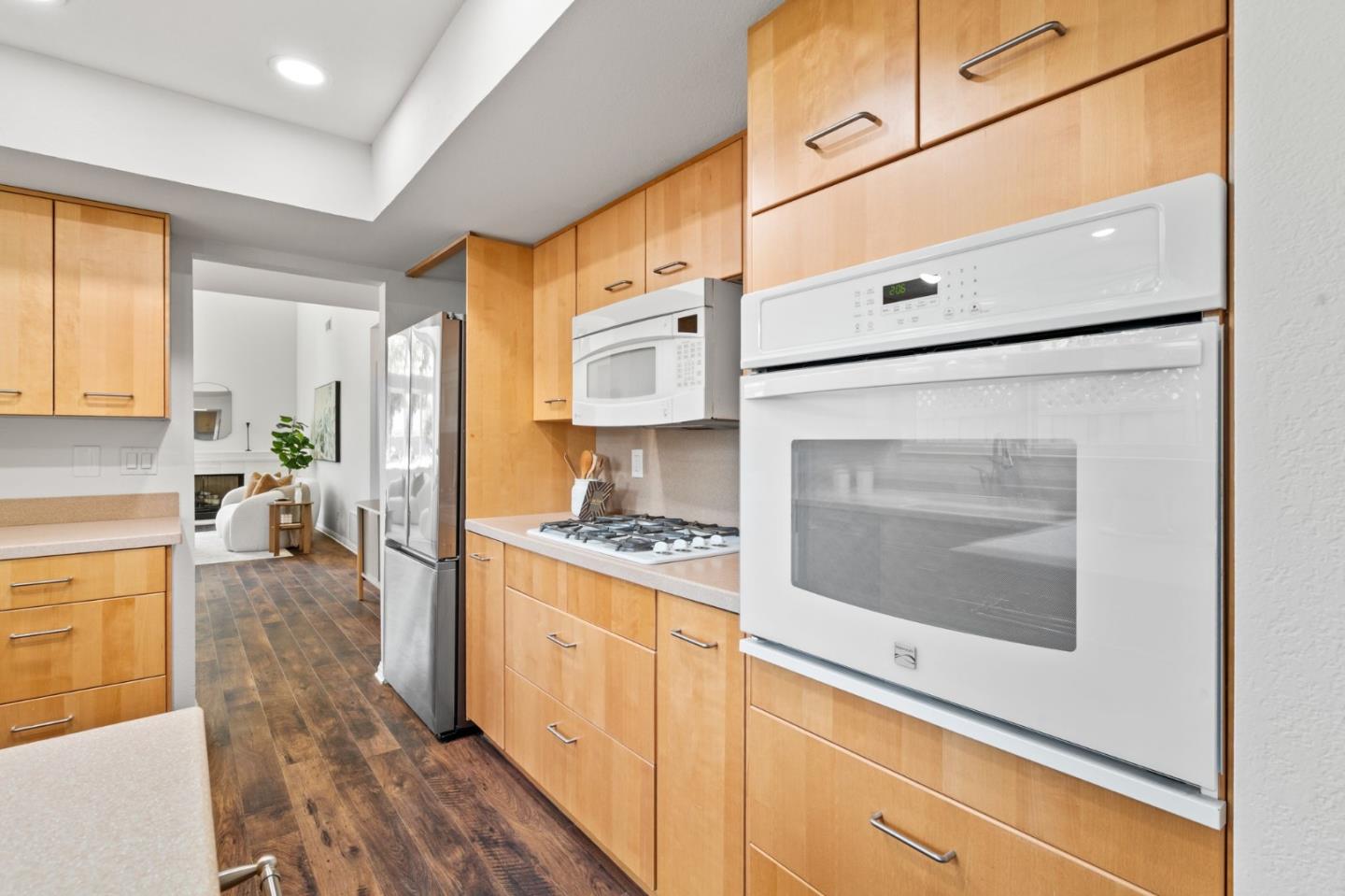 Detail Gallery Image 19 of 48 For 1036 Cumberland Pl, San Jose,  CA 95125 - 2 Beds | 2 Baths