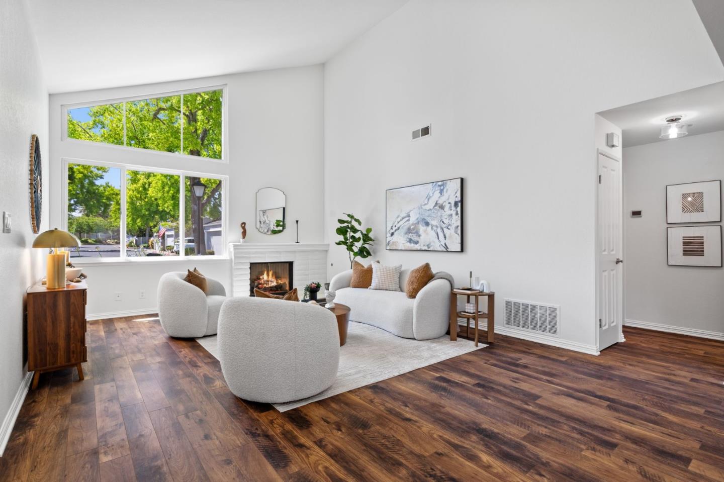 Detail Gallery Image 3 of 48 For 1036 Cumberland Pl, San Jose,  CA 95125 - 2 Beds | 2 Baths