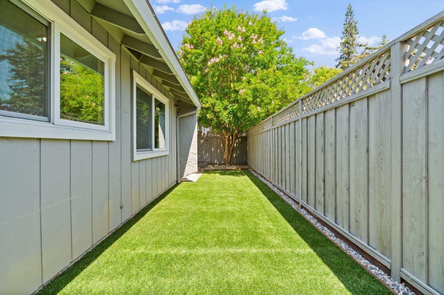 Detail Gallery Image 35 of 48 For 1036 Cumberland Pl, San Jose,  CA 95125 - 2 Beds | 2 Baths