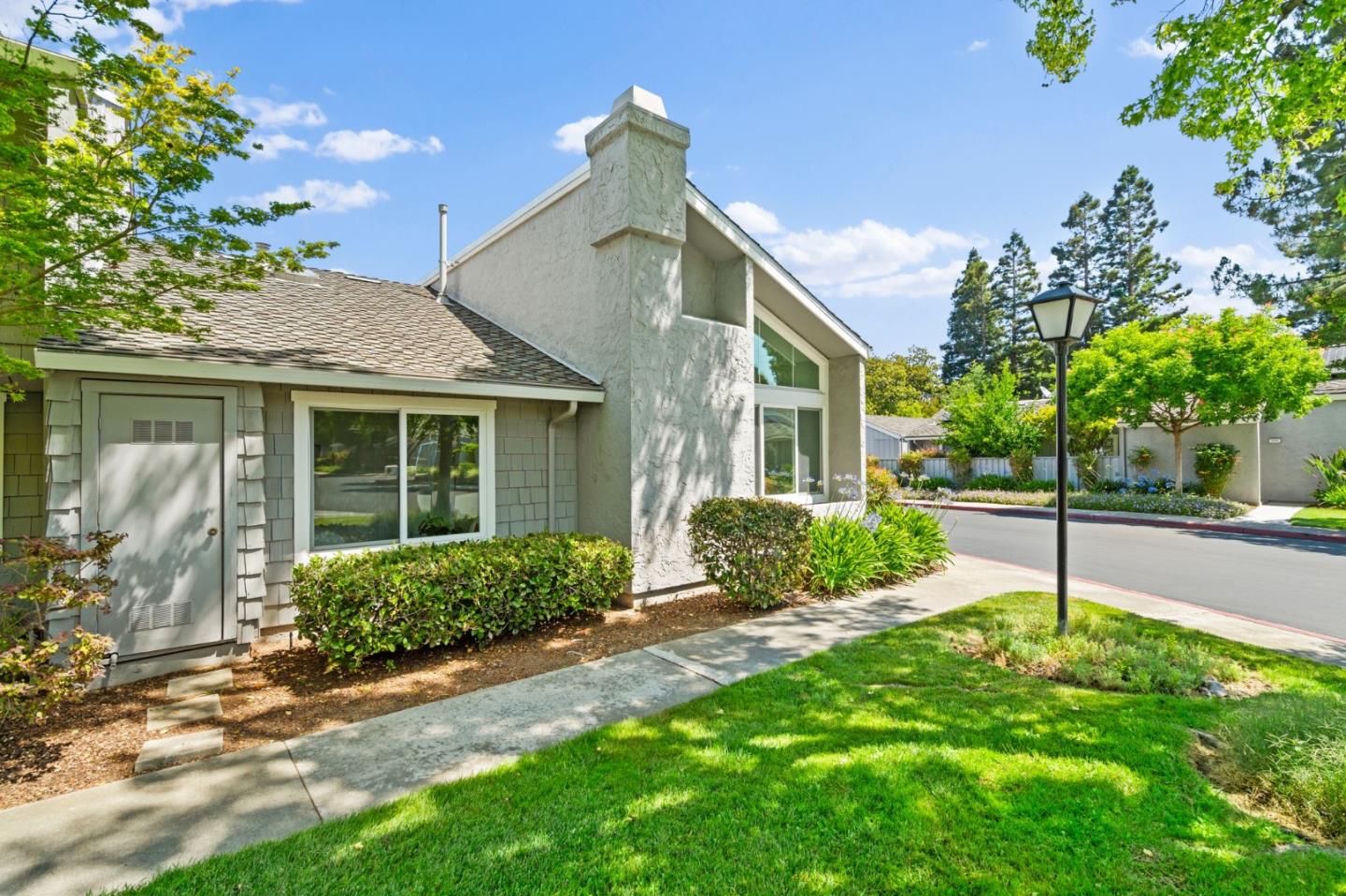 Detail Gallery Image 39 of 48 For 1036 Cumberland Pl, San Jose,  CA 95125 - 2 Beds | 2 Baths