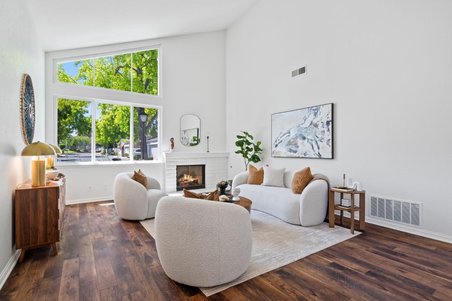 Detail Gallery Image 4 of 48 For 1036 Cumberland Pl, San Jose,  CA 95125 - 2 Beds | 2 Baths