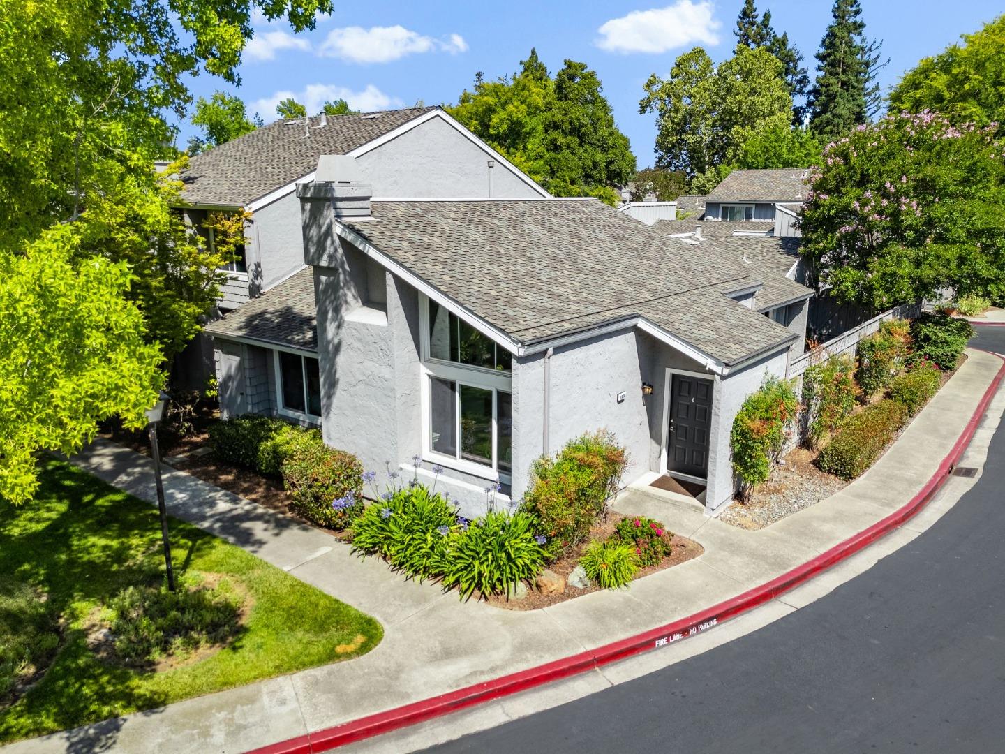 Detail Gallery Image 45 of 48 For 1036 Cumberland Pl, San Jose,  CA 95125 - 2 Beds | 2 Baths