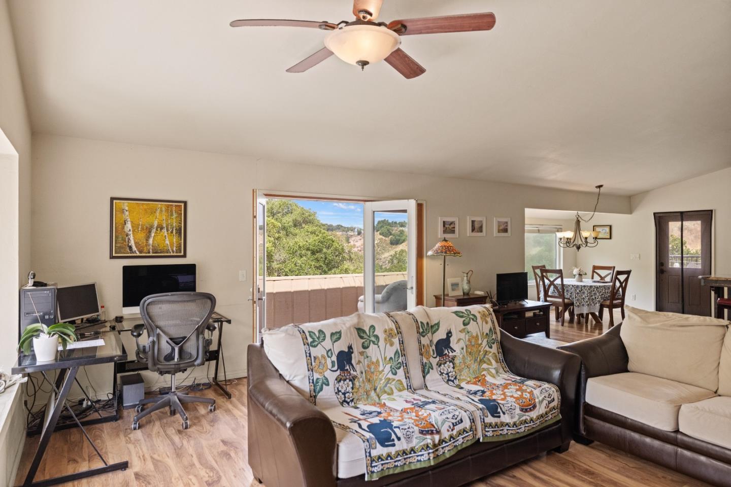 Detail Gallery Image 7 of 45 For 453 Corral De Tierra Rd, Corral De Tierra,  CA 93908 - 3 Beds | 2 Baths