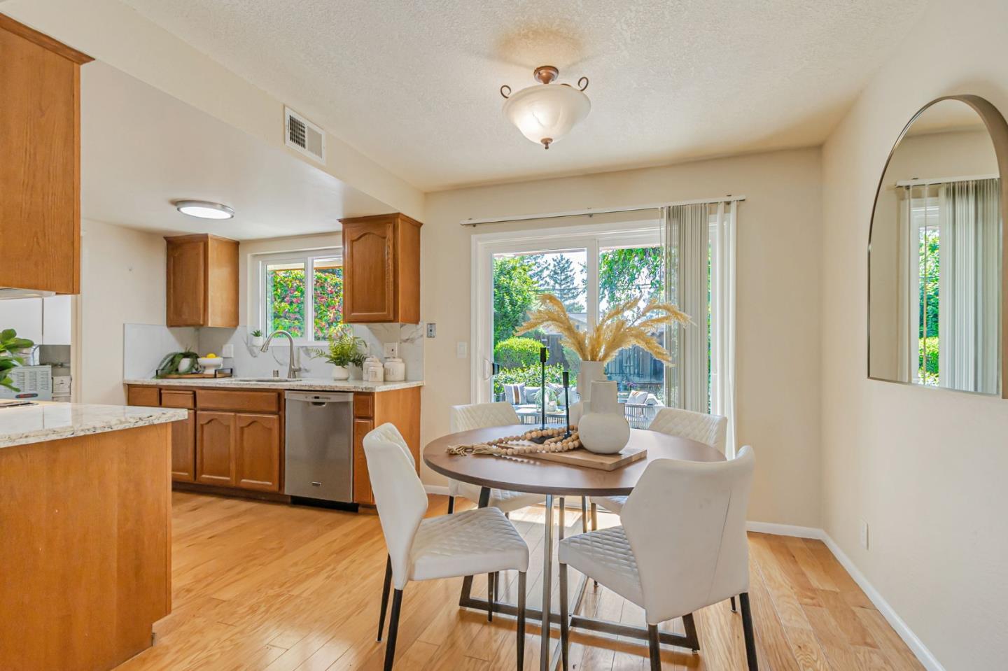Detail Gallery Image 13 of 32 For 10458 Lockwood Dr, Cupertino,  CA 95014 - – Beds | – Baths
