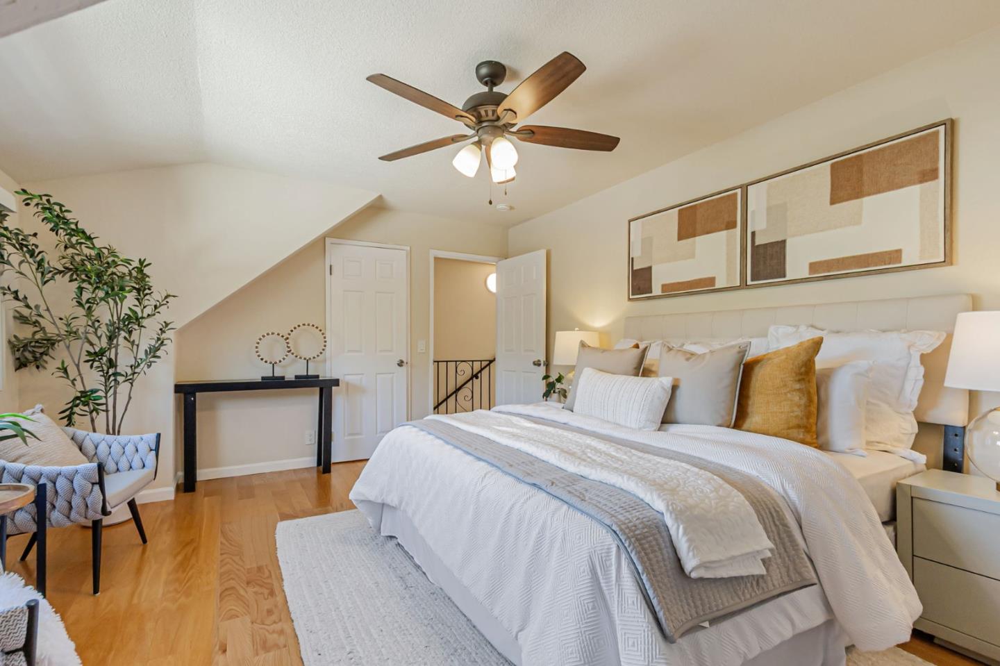 Detail Gallery Image 18 of 32 For 10458 Lockwood Dr, Cupertino,  CA 95014 - – Beds | – Baths