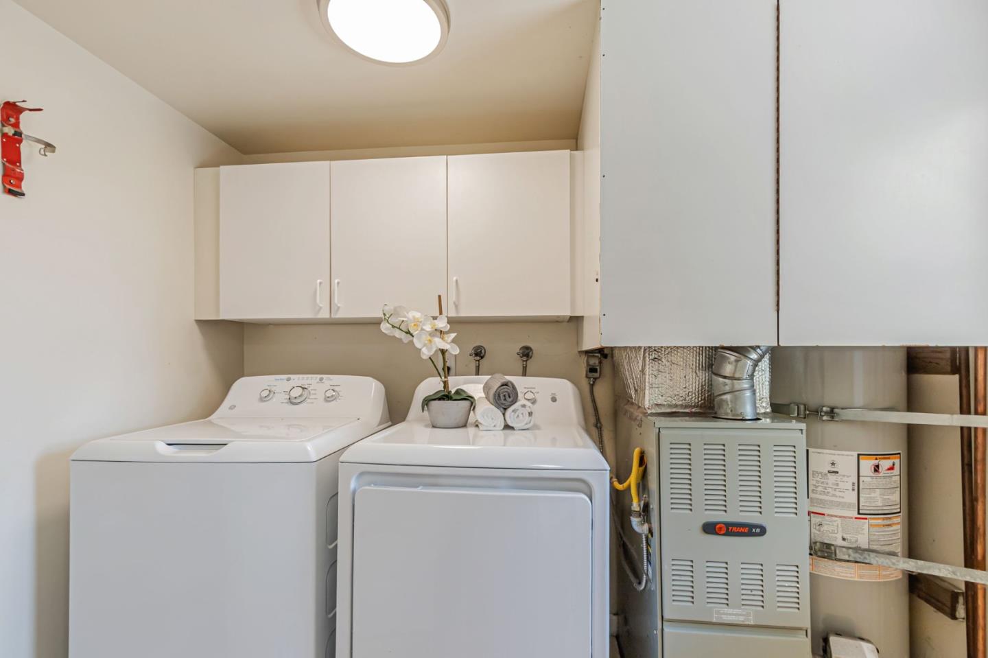 Detail Gallery Image 26 of 32 For 10458 Lockwood Dr, Cupertino,  CA 95014 - – Beds | – Baths