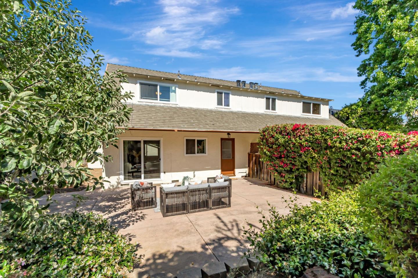 Detail Gallery Image 27 of 32 For 10458 Lockwood Dr, Cupertino,  CA 95014 - – Beds | – Baths