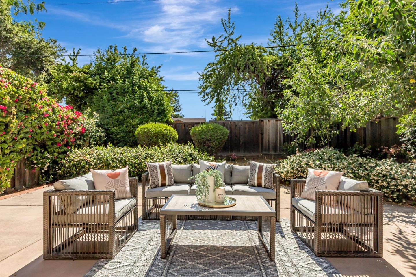 Detail Gallery Image 29 of 32 For 10458 Lockwood Dr, Cupertino,  CA 95014 - – Beds | – Baths