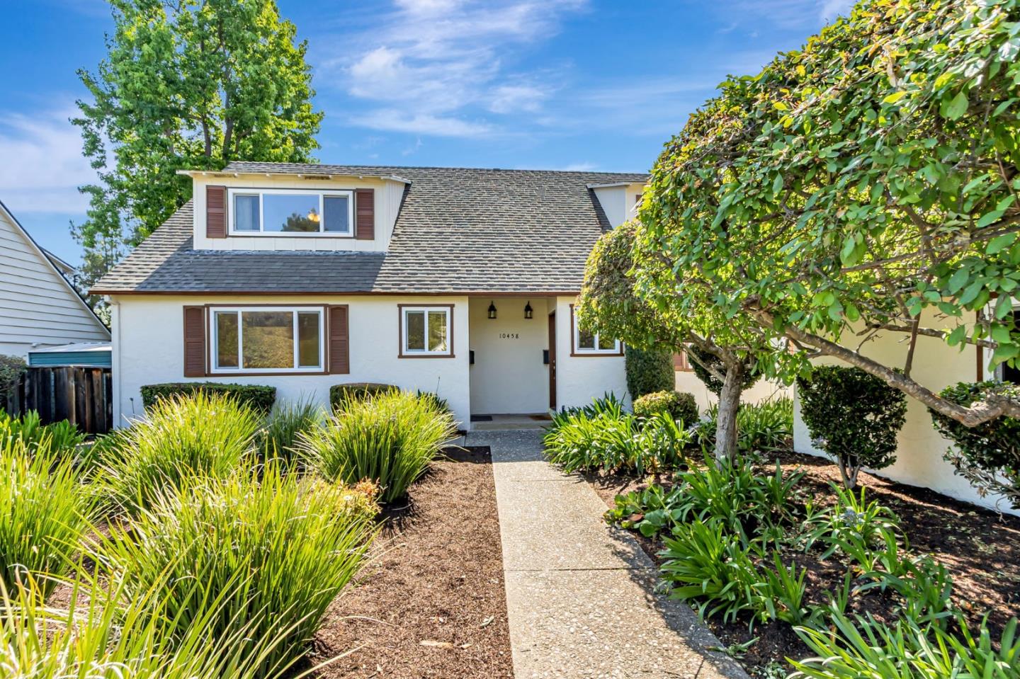 Detail Gallery Image 3 of 32 For 10458 Lockwood Dr, Cupertino,  CA 95014 - – Beds | – Baths