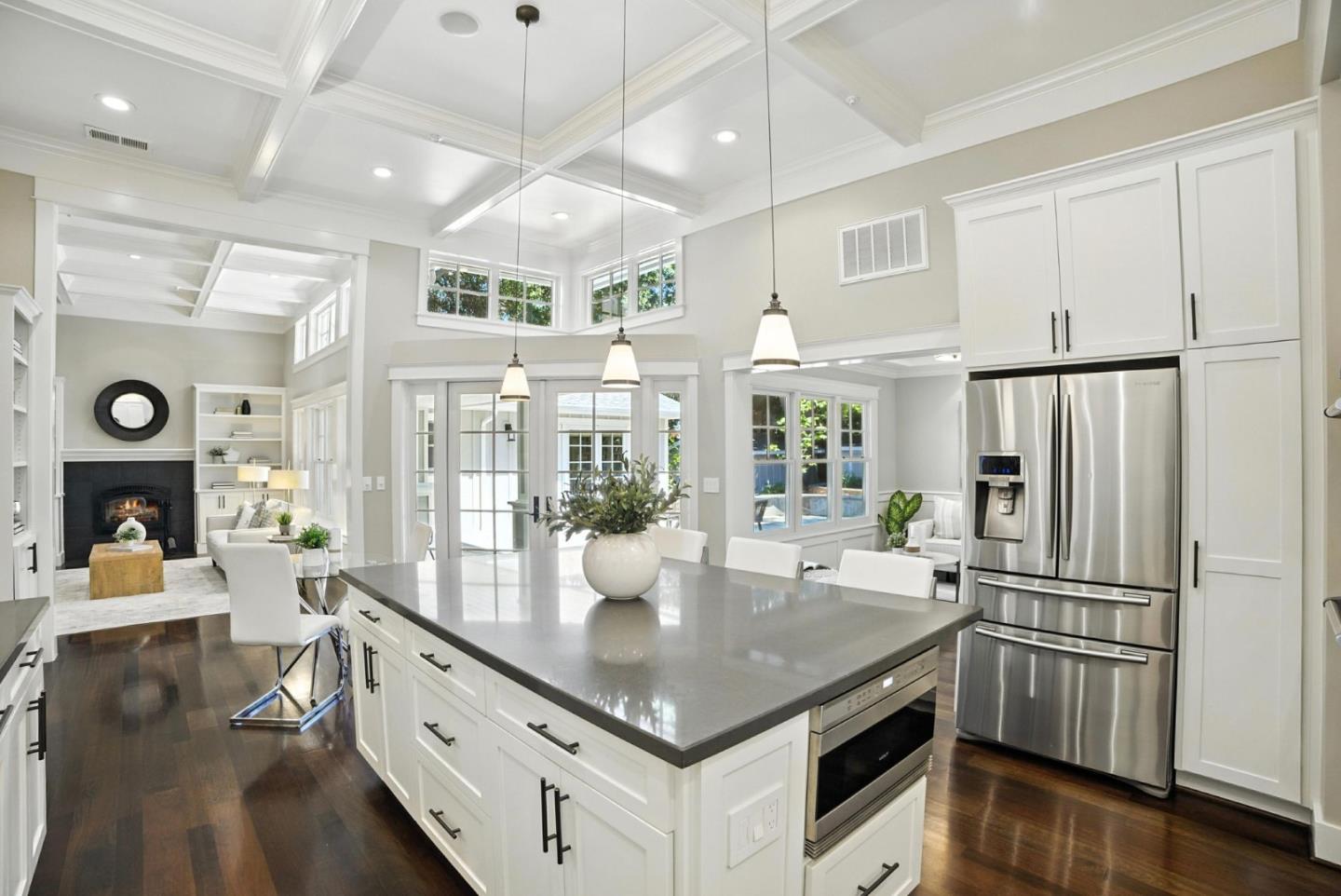 Detail Gallery Image 11 of 43 For 1108 Covington Rd, Los Altos,  CA 94024 - 4 Beds | 3 Baths