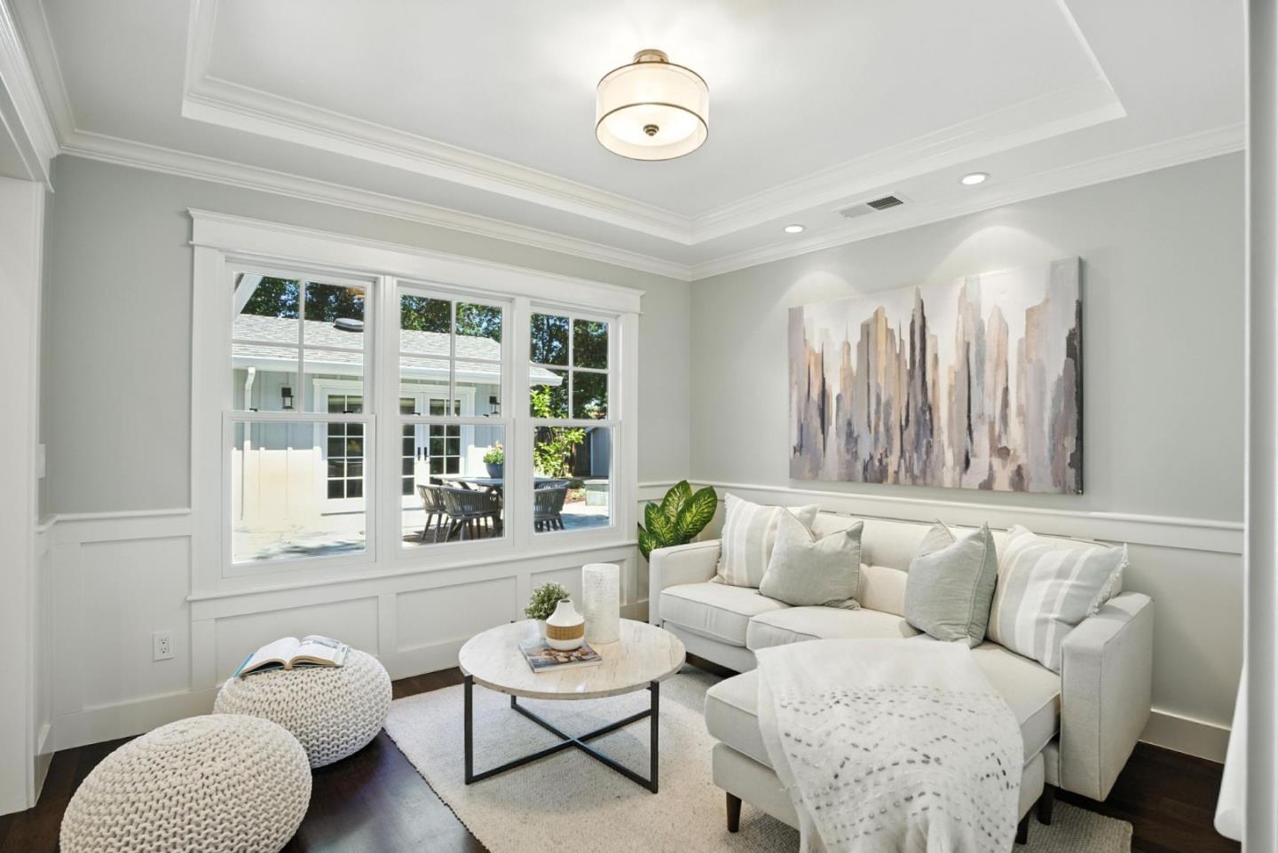 Detail Gallery Image 12 of 43 For 1108 Covington Rd, Los Altos,  CA 94024 - 4 Beds | 3 Baths