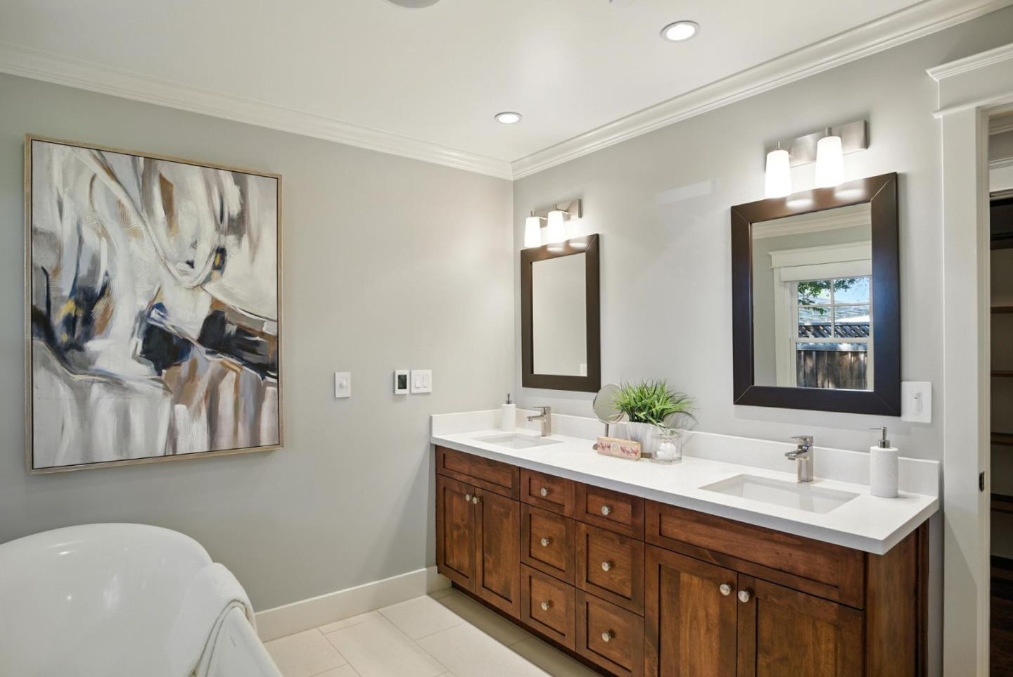 Detail Gallery Image 27 of 43 For 1108 Covington Rd, Los Altos,  CA 94024 - 4 Beds | 3 Baths