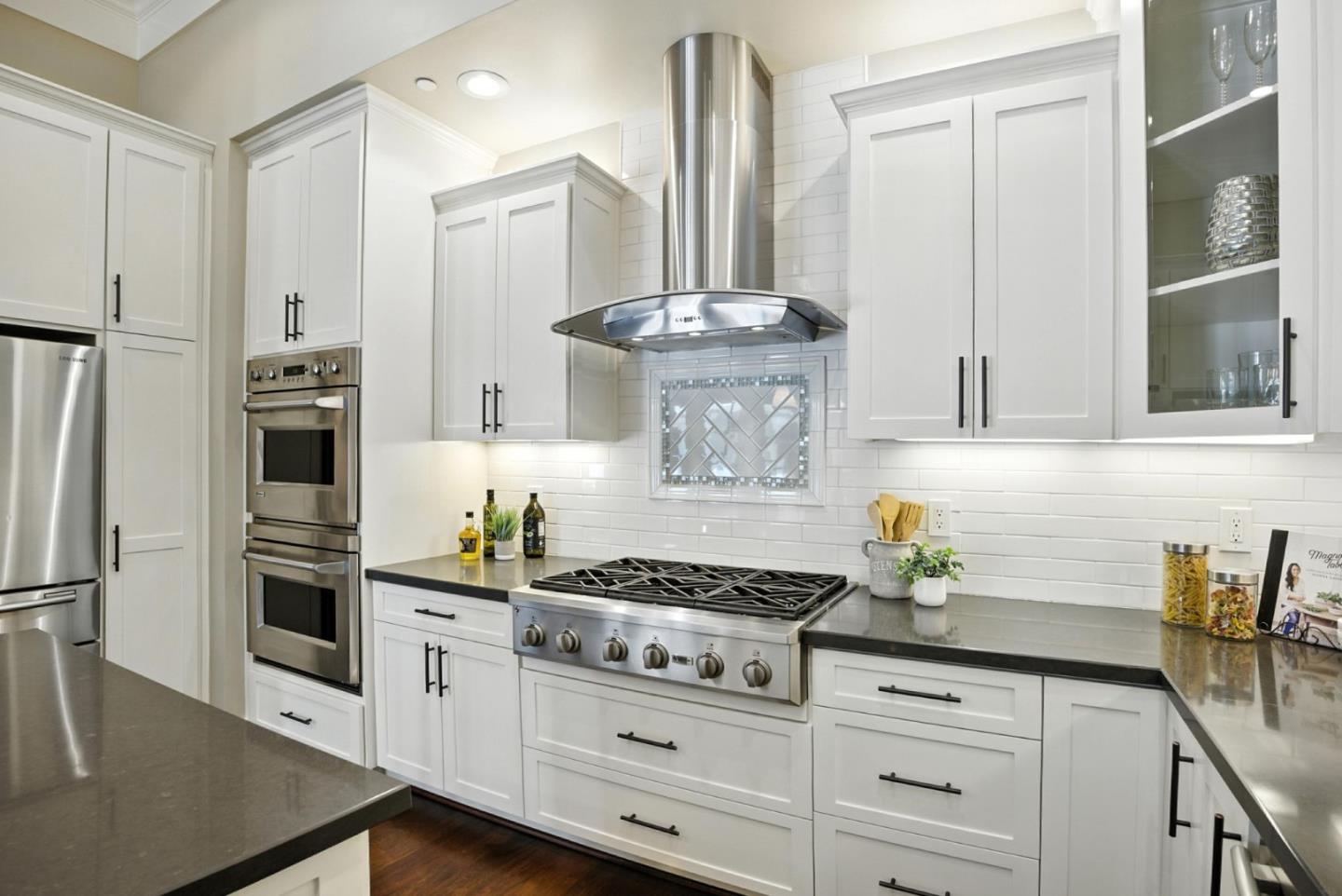 Detail Gallery Image 9 of 43 For 1108 Covington Rd, Los Altos,  CA 94024 - 4 Beds | 3 Baths