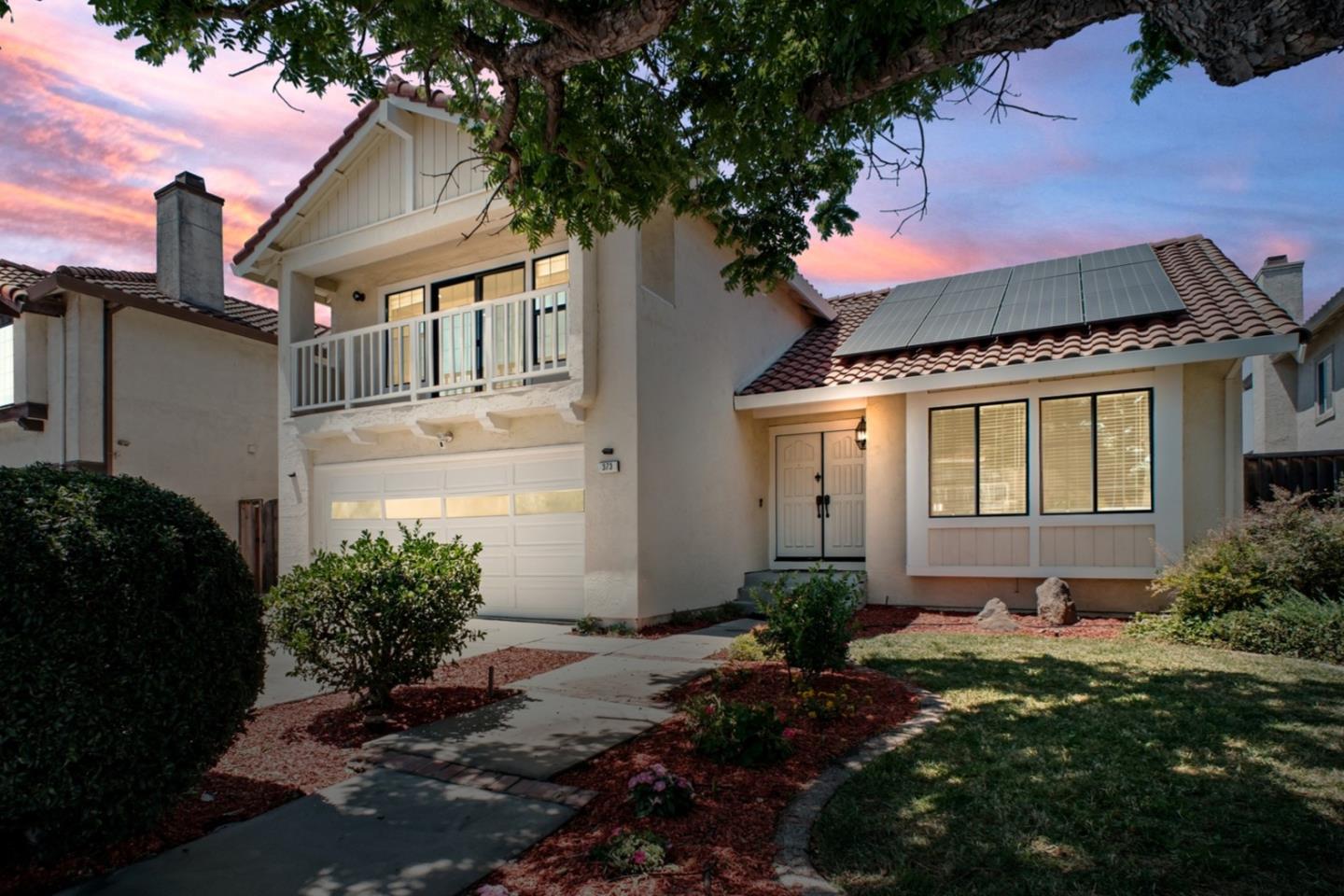 Detail Gallery Image 2 of 64 For 373 Chad Dr, Milpitas,  CA 95035 - 4 Beds | 3 Baths
