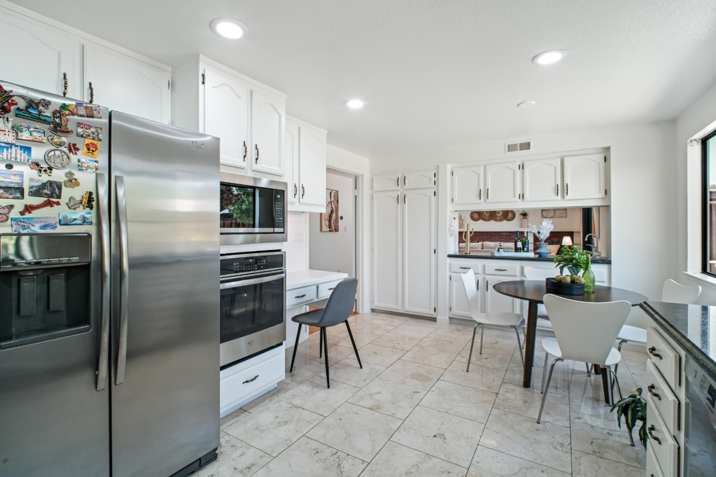 Detail Gallery Image 20 of 64 For 373 Chad Dr, Milpitas,  CA 95035 - 4 Beds | 3 Baths