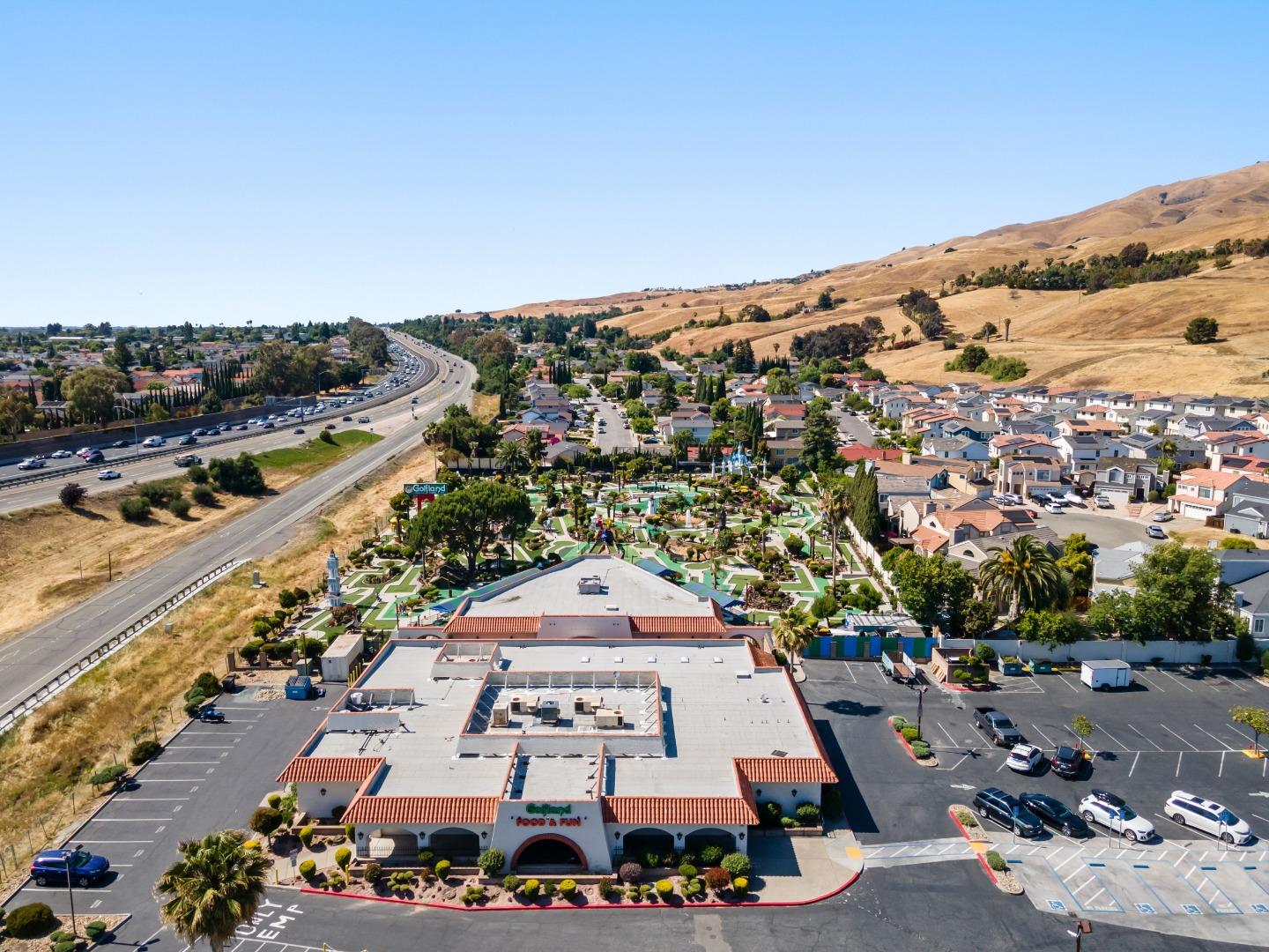 Detail Gallery Image 59 of 64 For 373 Chad Dr, Milpitas,  CA 95035 - 4 Beds | 3 Baths