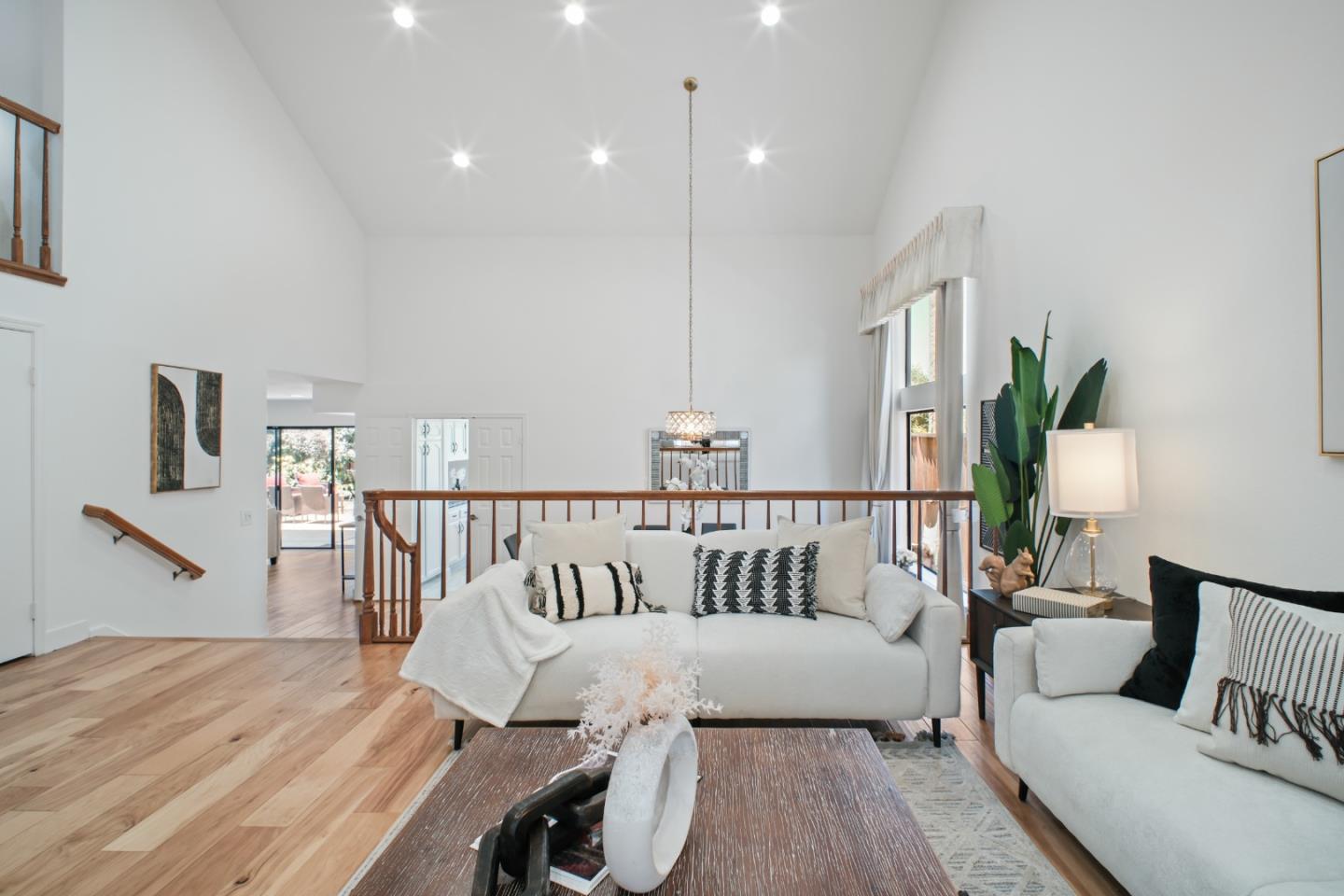 Detail Gallery Image 7 of 64 For 373 Chad Dr, Milpitas,  CA 95035 - 4 Beds | 3 Baths