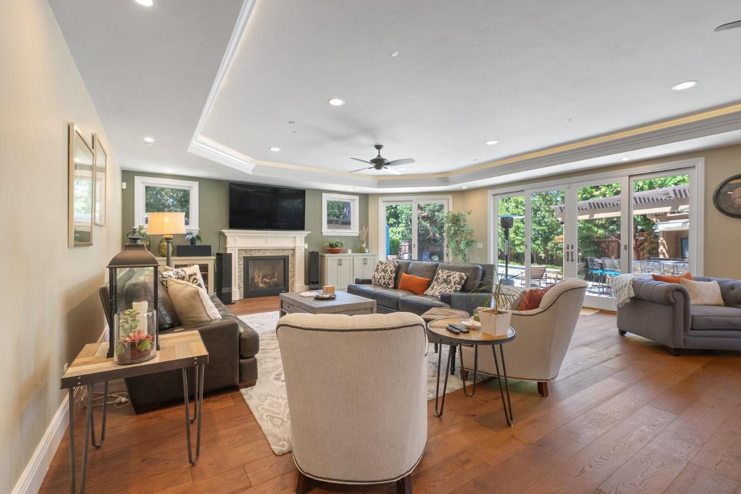 Detail Gallery Image 17 of 103 For 1529 Glenwood Ave, San Jose,  CA 95125 - 5 Beds | 5/1 Baths