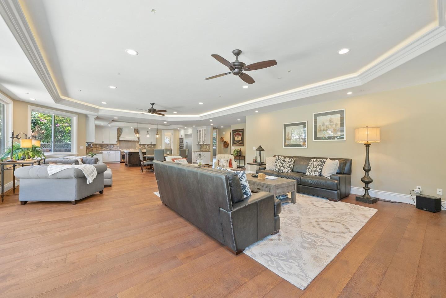 Detail Gallery Image 20 of 103 For 1529 Glenwood Ave, San Jose,  CA 95125 - 5 Beds | 5/1 Baths