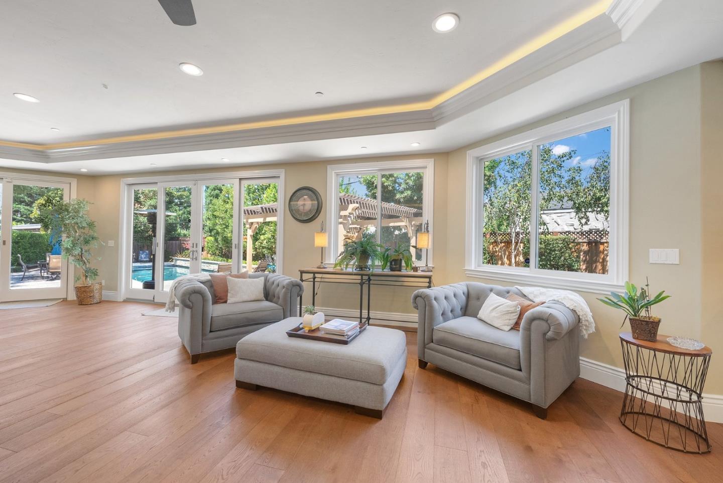 Detail Gallery Image 24 of 103 For 1529 Glenwood Ave, San Jose,  CA 95125 - 5 Beds | 5/1 Baths