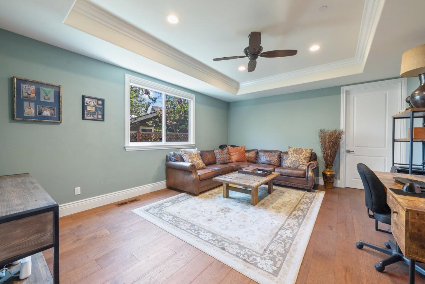 Detail Gallery Image 34 of 103 For 1529 Glenwood Ave, San Jose,  CA 95125 - 5 Beds | 5/1 Baths