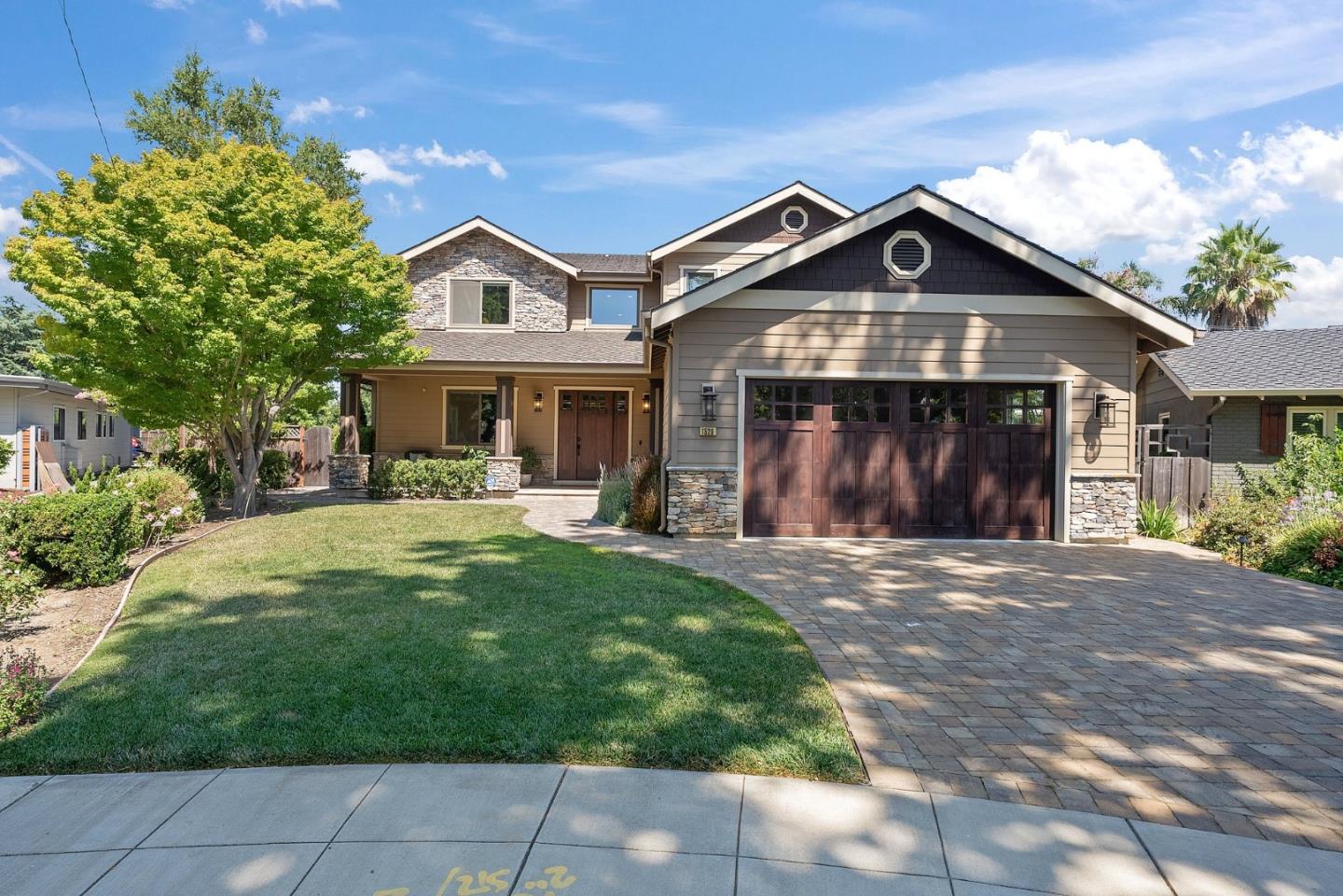 Detail Gallery Image 4 of 103 For 1529 Glenwood Ave, San Jose,  CA 95125 - 5 Beds | 5/1 Baths