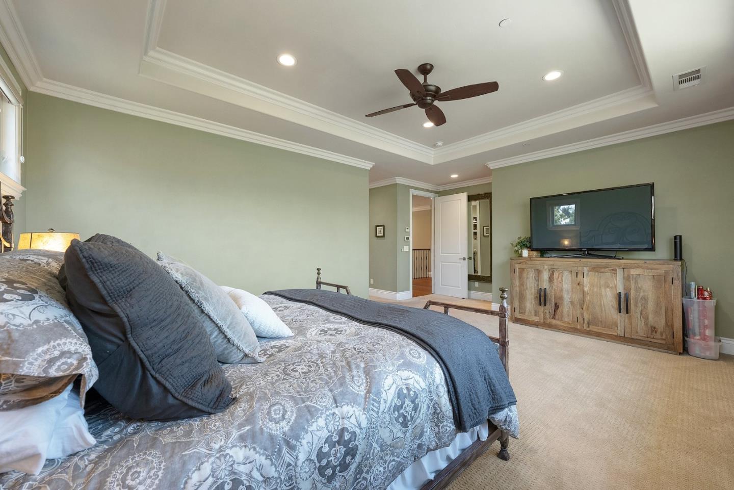 Detail Gallery Image 41 of 103 For 1529 Glenwood Ave, San Jose,  CA 95125 - 5 Beds | 5/1 Baths