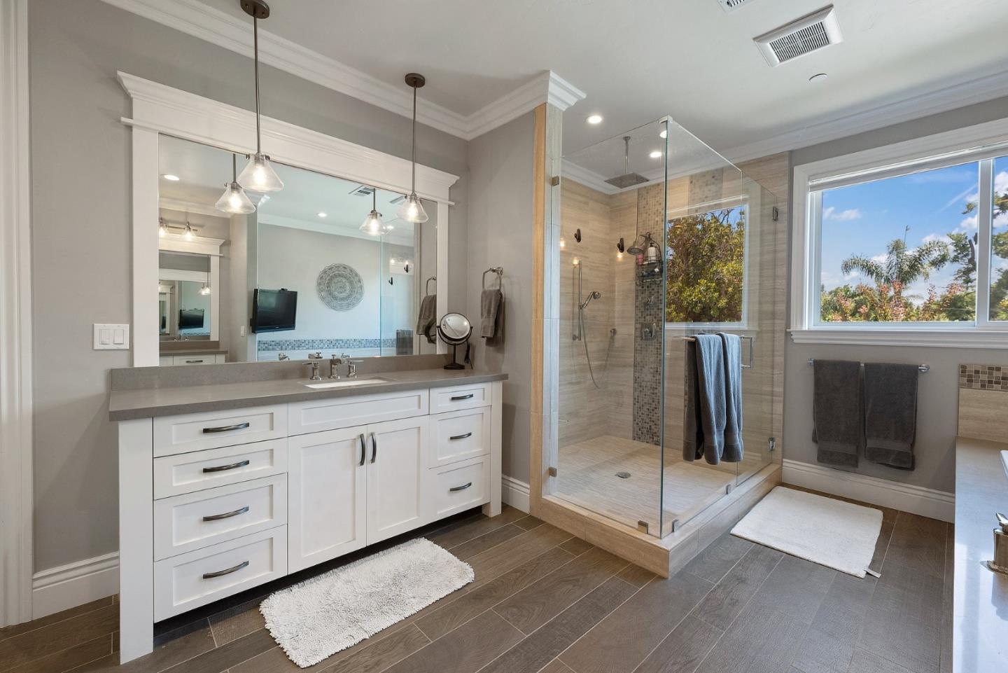Detail Gallery Image 45 of 103 For 1529 Glenwood Ave, San Jose,  CA 95125 - 5 Beds | 5/1 Baths