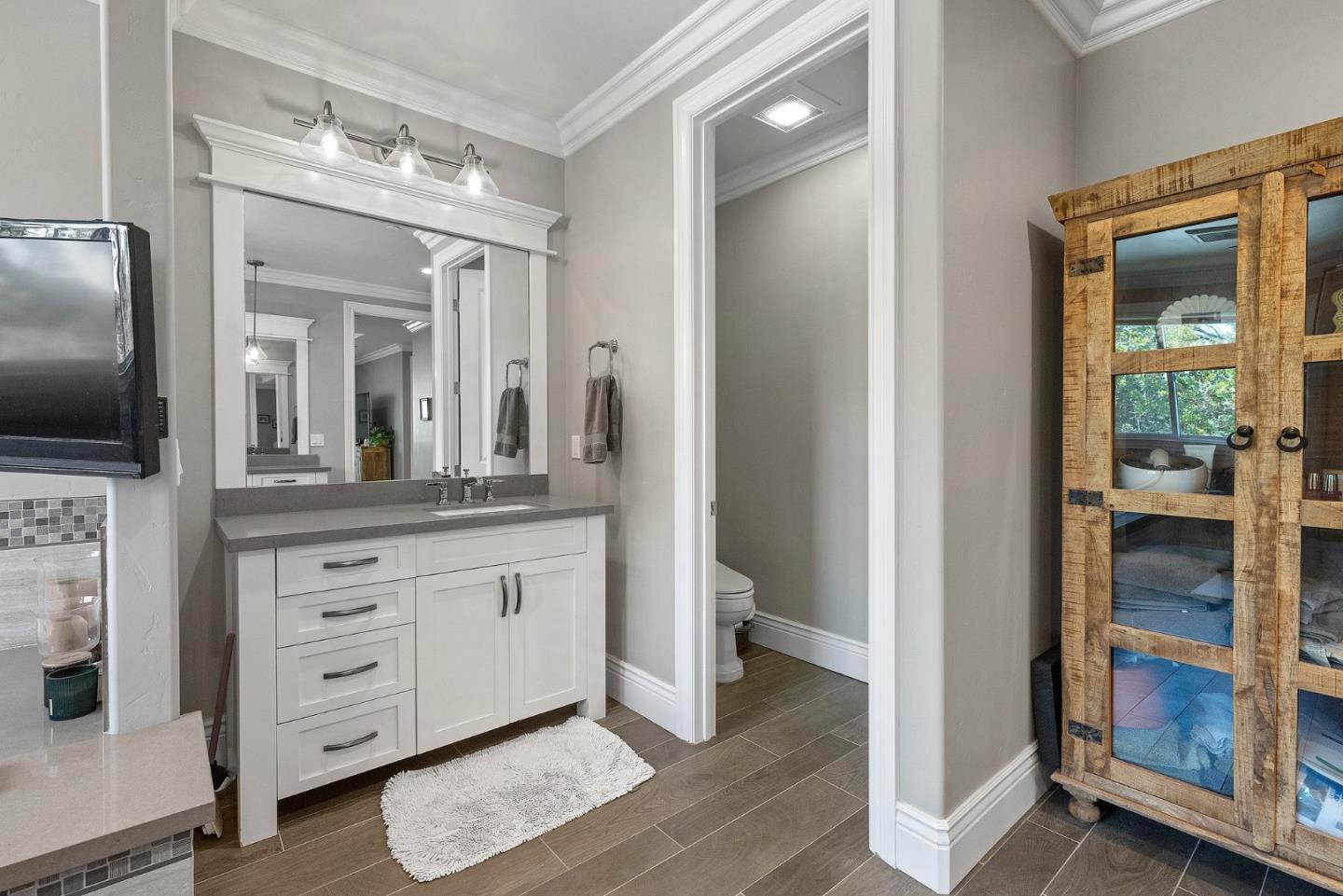 Detail Gallery Image 49 of 103 For 1529 Glenwood Ave, San Jose,  CA 95125 - 5 Beds | 5/1 Baths