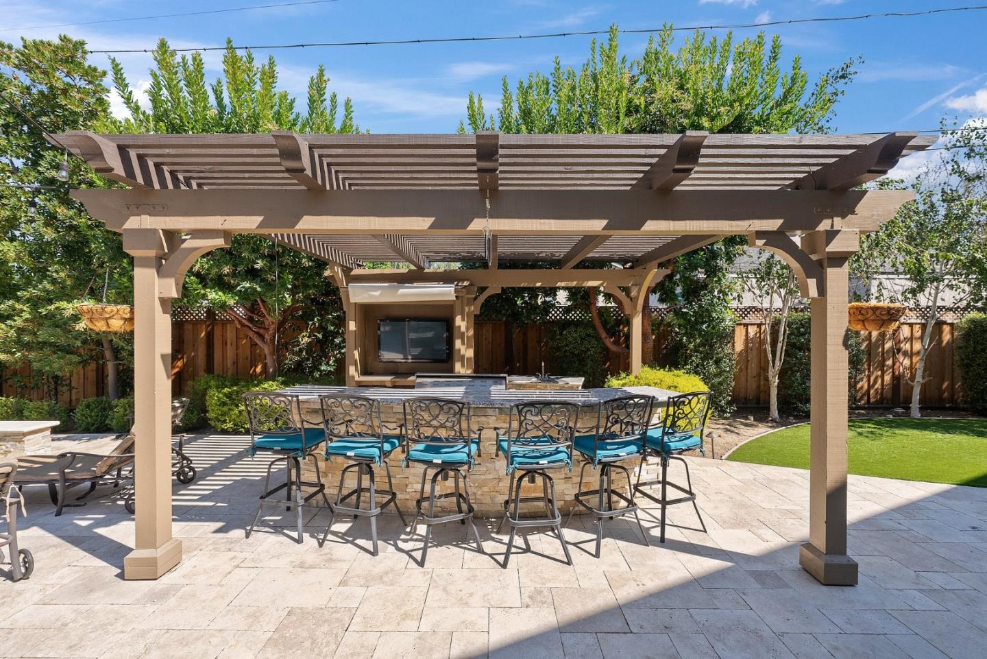 Detail Gallery Image 65 of 103 For 1529 Glenwood Ave, San Jose,  CA 95125 - 5 Beds | 5/1 Baths