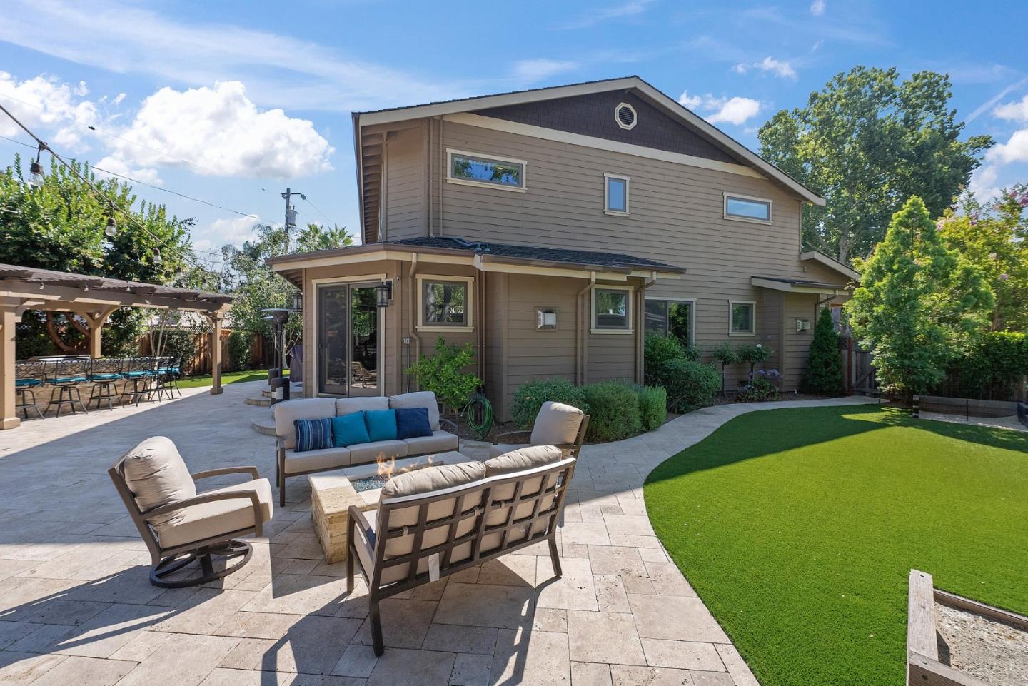 Detail Gallery Image 74 of 103 For 1529 Glenwood Ave, San Jose,  CA 95125 - 5 Beds | 5/1 Baths